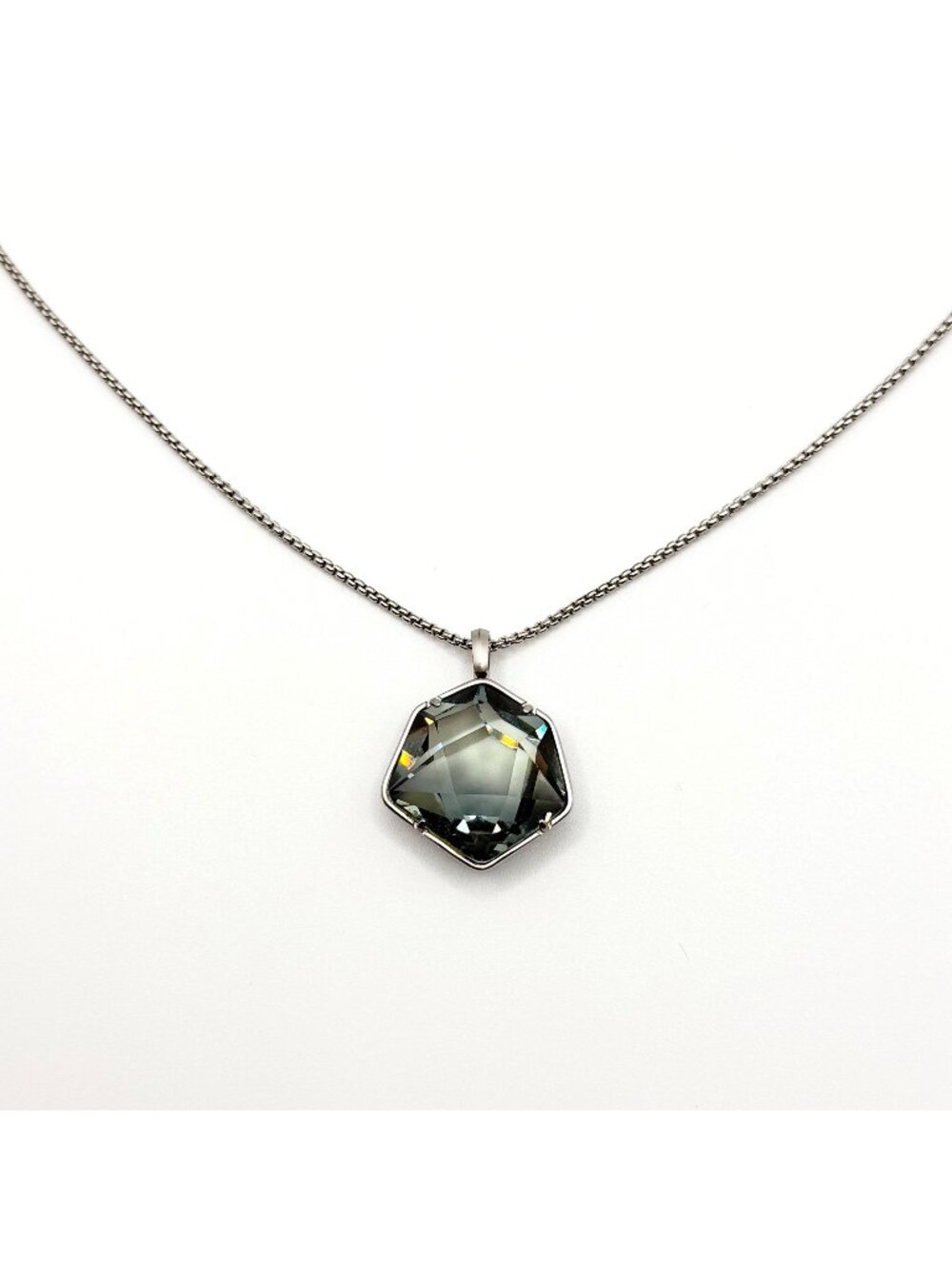 Kendra Scott Kalani Silver Tone Necklace With Smoky Green Stone Pendant